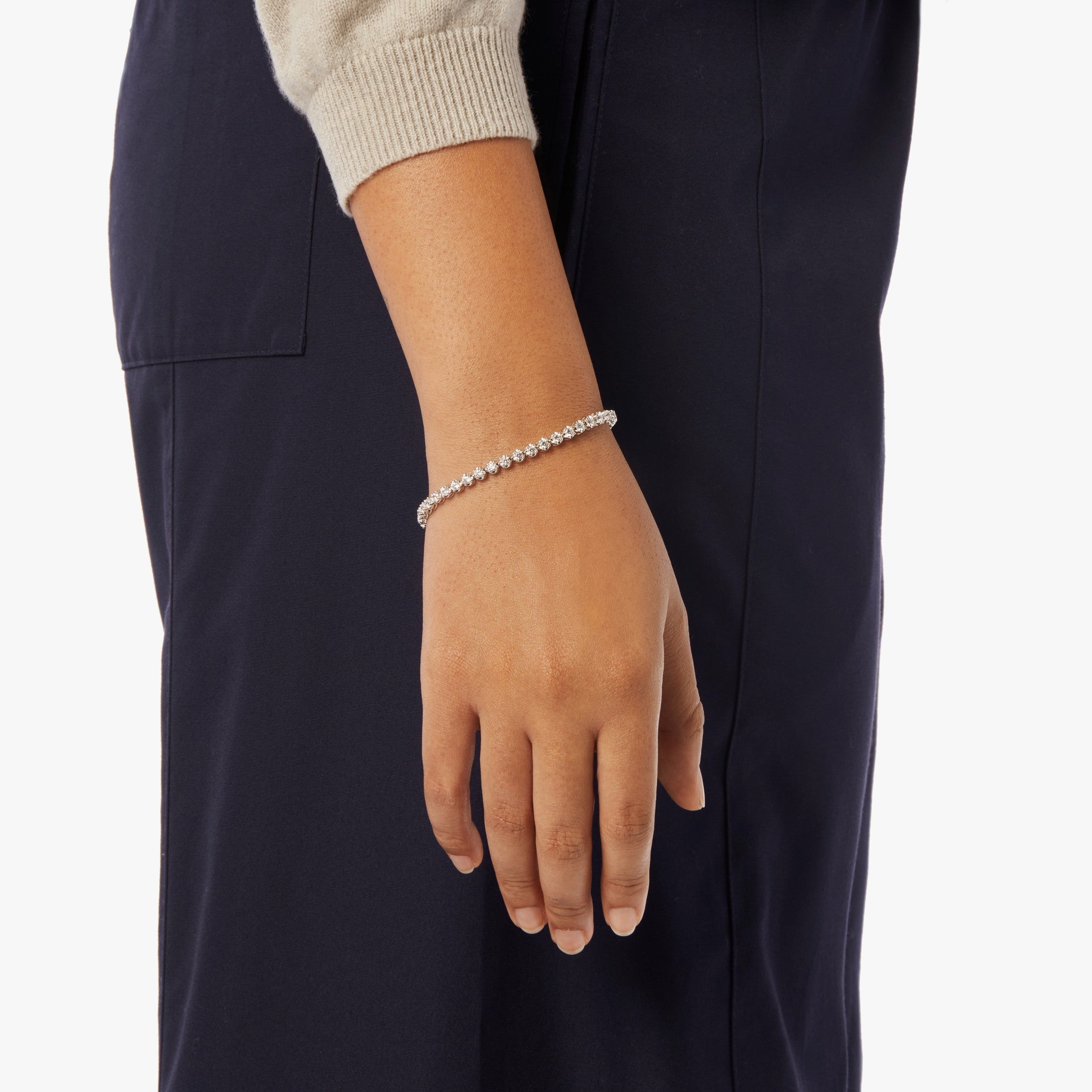4 Carat 7 Diamond Tennis Bracelet - White Gold - Image 2