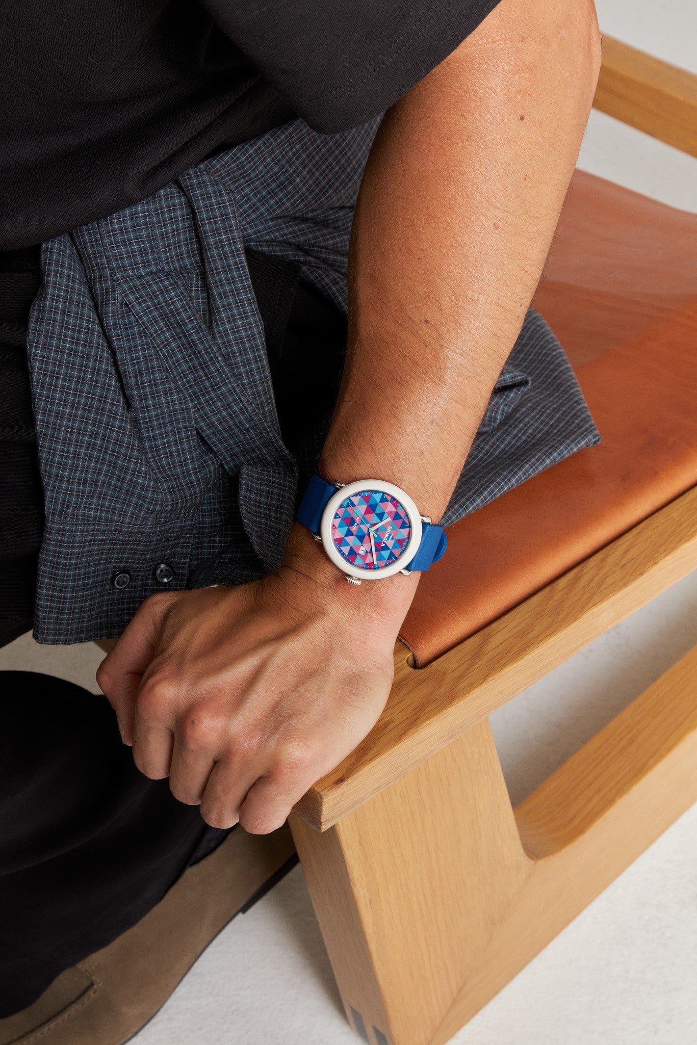 Detrola Watch - Color Theory Cool - Image 11
